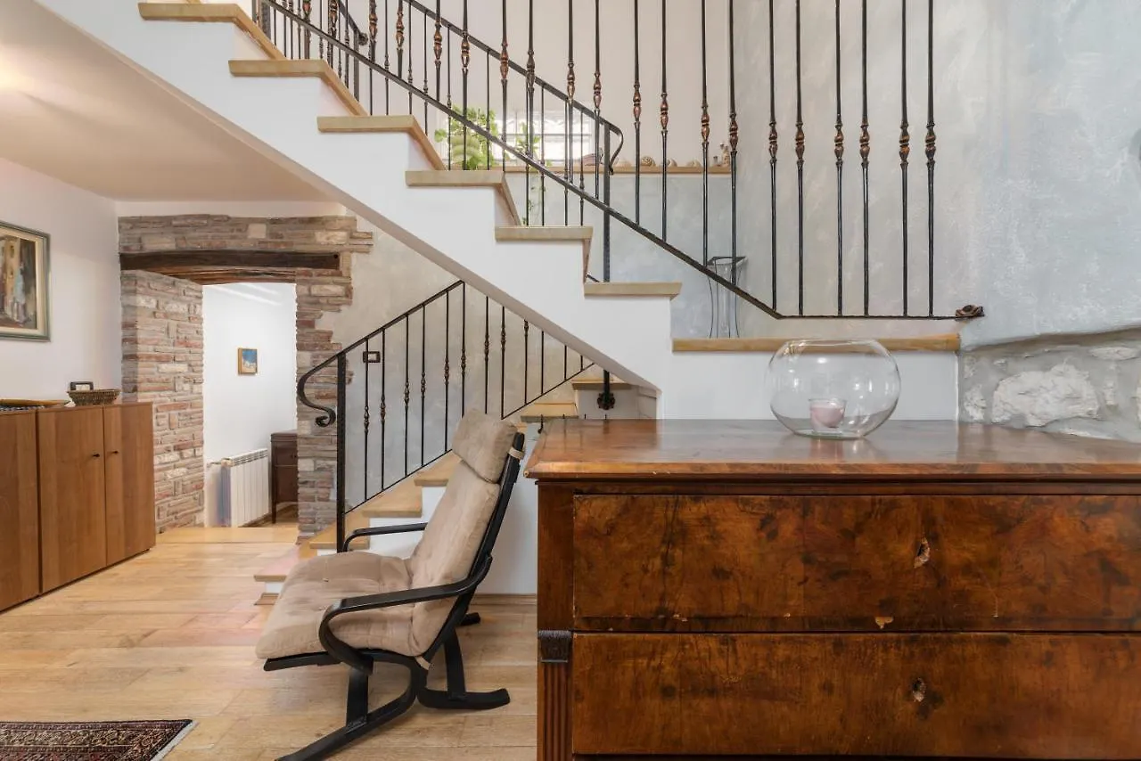 Luxury 3 Bedroom Apartment Vrsar Croatia