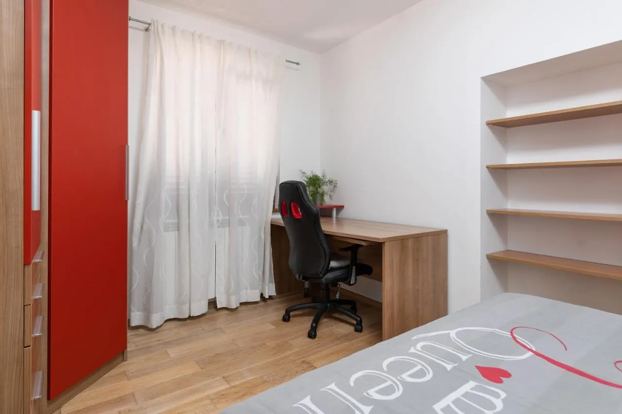 Luxury 3 Bedroom Apartment Vrsar 0*,  Kroatien