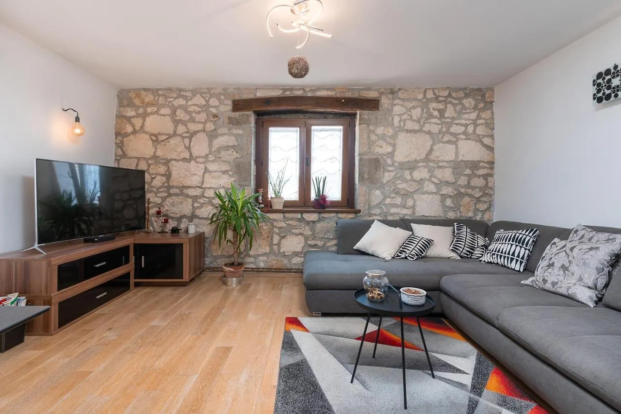 Luxury 3 Bedroom Apartment Vrsar Kroatien