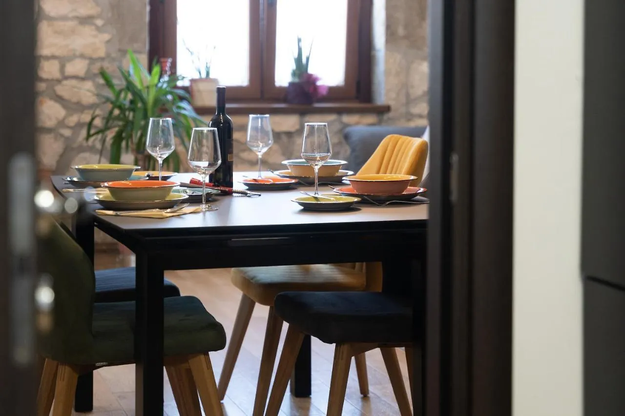 Luxury 3 Bedroom Apartment Vrsar Kroatien